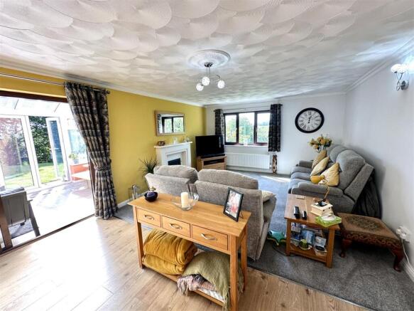 DRAWING ROOM