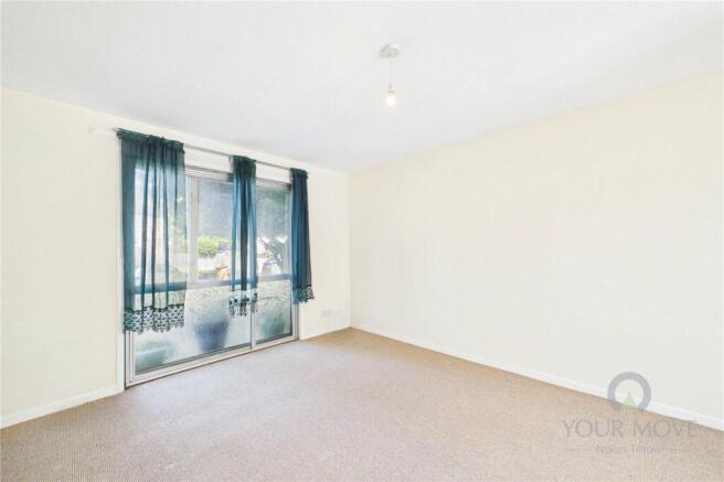 Far Meadow Court, Thorplands, Northampton, NN3 photo 4