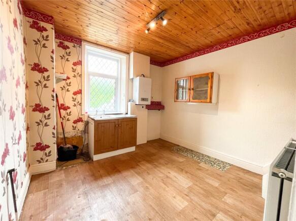 2 bed Terraced for sale Image 6