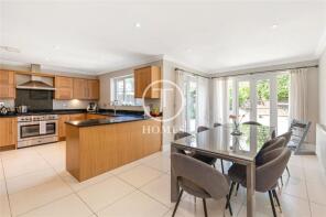 47, Ashley Lane, Hendon, London NW4 1PJ