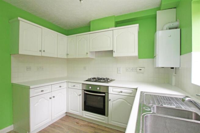 69BGW - Kitchen 1.jpg