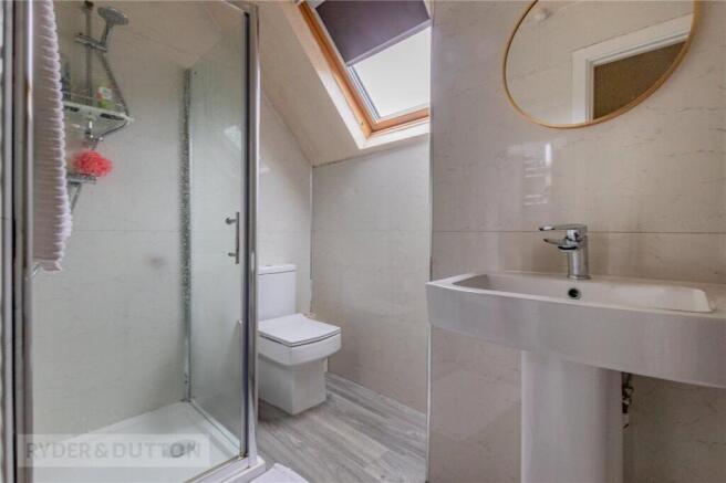 2 bed Detached for sale Image 8
