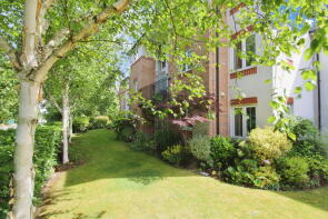 26, St Michaels Court, Cheltenham Road, Bishops Cleeve, Cheltenham GL52 8NH