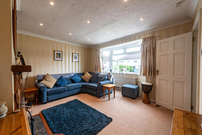 5AmbarrowCrescent-1