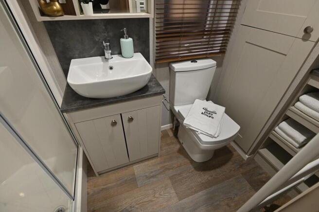 Abi Beaumont lodge , South East England, Eastbourne Road, Pevensey Bay, England, BN24 6DH, United Kingdom photo 3