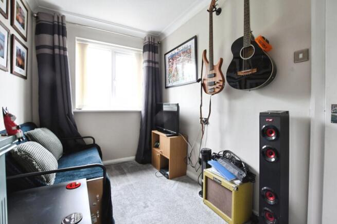2 bed Semi-Detached for sale Image 10