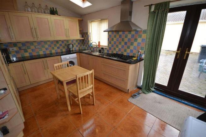 Kitchen/Breakf...