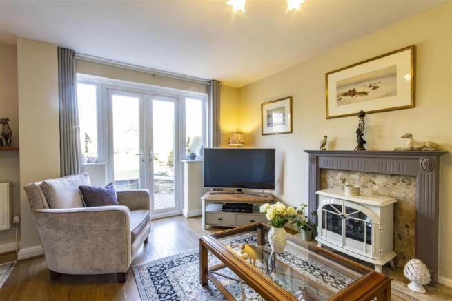 Living/Dining Area
