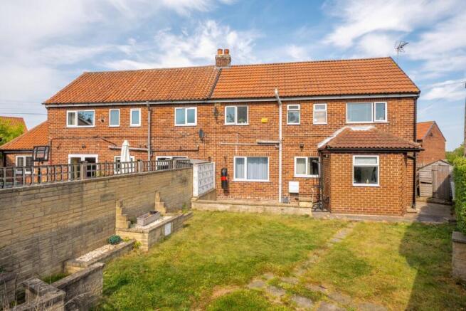 3 bed House for sale Image 12