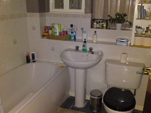 Photo 6