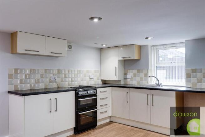 3 bed Semi-Detached for sale Image 10