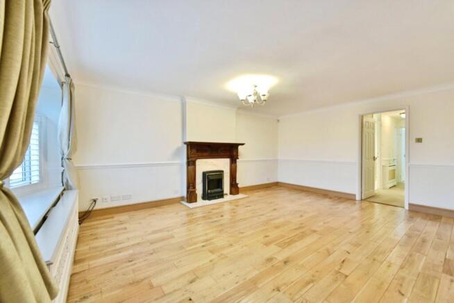 3 bed Bungalow for sale Image 7