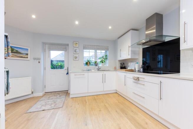 1 Lowe Drive-16.jpg