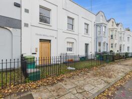 Flat 1, 37, Selkirk Street, Cheltenham GL52 2HJ