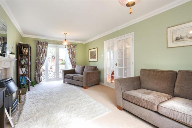 Living Room.jpg