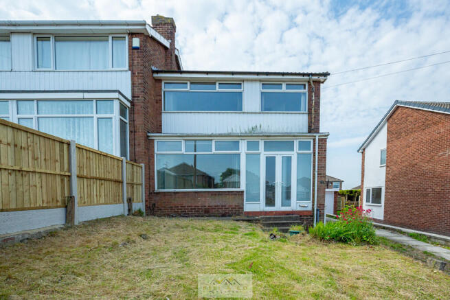 Front of house 1....