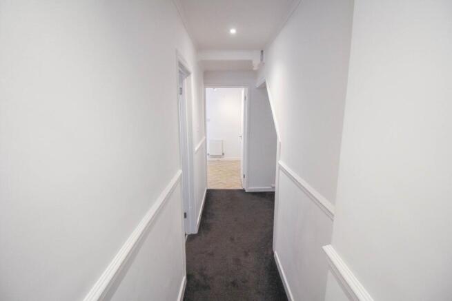Central Location**Two Bedrooms**Excellent Condition Throughout**Parking & Small Courtyard** photo 4