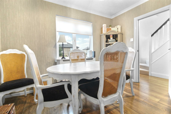 dining.png