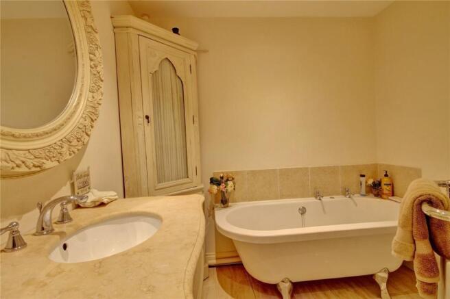 Ensuite