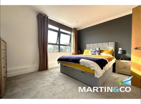 2 bed Apartment for sale Image 4