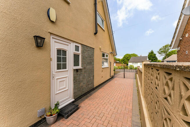 39 NARROW LANE-7