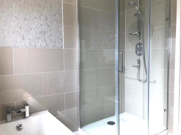 3 bed Semi-Detached for sale Image 10