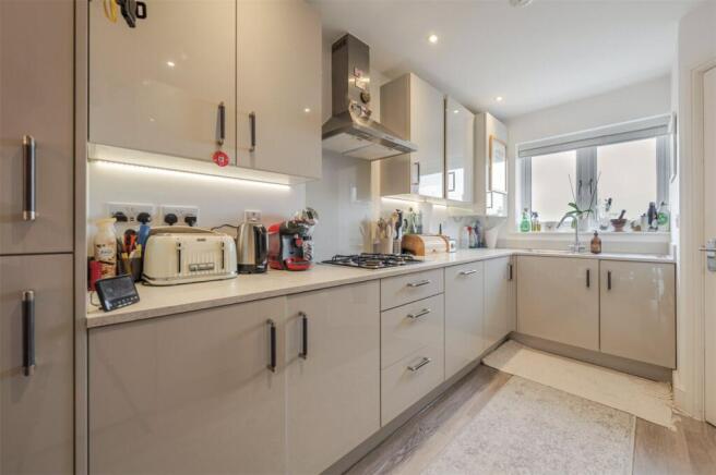 Anchitel Green, Bishops Tachbrook, Leamington Spa, Warwickshire, CV33 photo 4