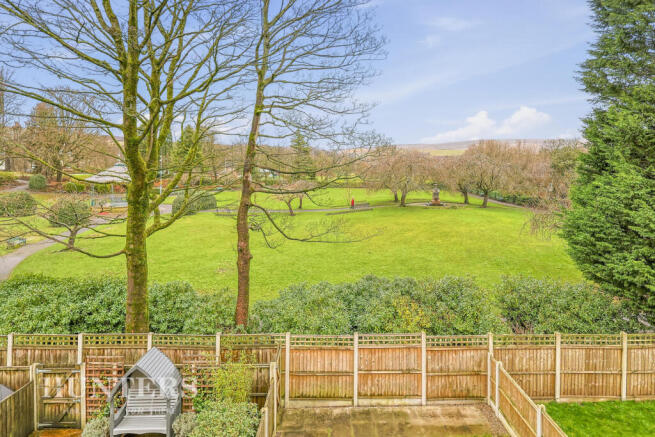 Dividend Drive, Littleborough, OL15 9HD photo 4
