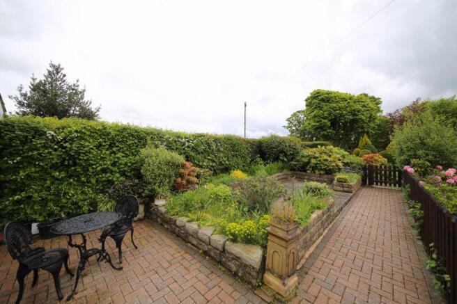 Front garden 