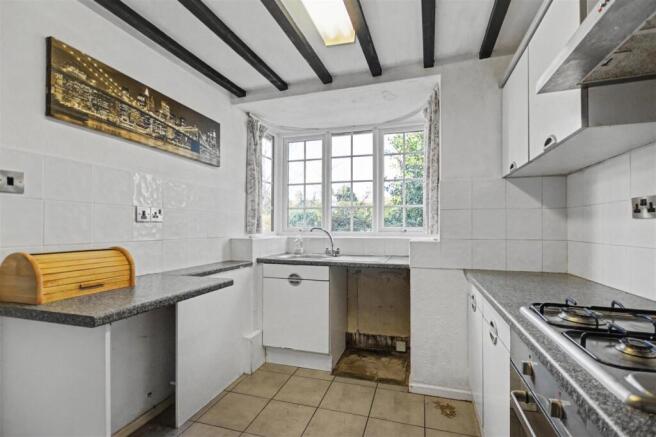 Kitchen_2.jpeg