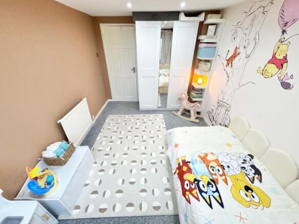 Hawthorn Crescent, Beith bedroom two shot