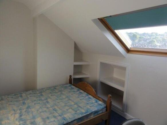 6 bed House Share to rent Image 11