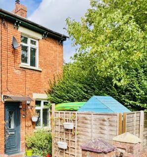 Bowden Hill, Crediton, EX17
