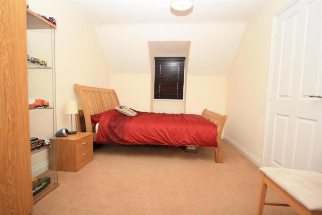 bed 4a.JPG