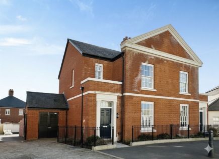 Leo Avenue, Sherford