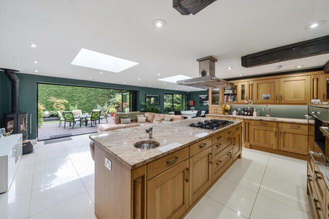 Kitchen/Break/Fam Rm