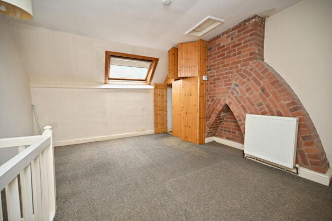 2 bed Terraced for sale Image 11