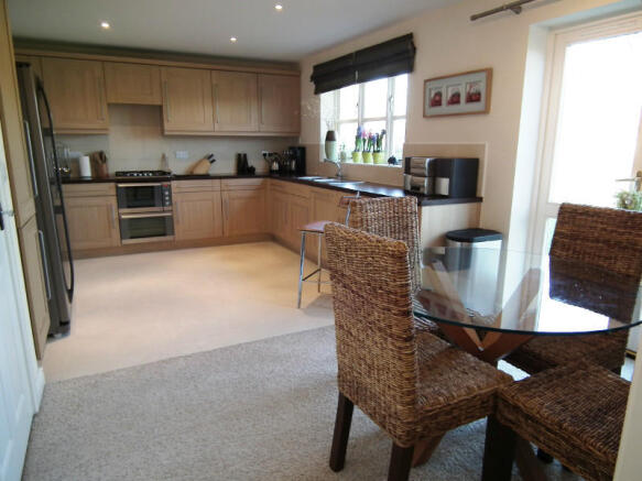 Kitchen/BReakfast Room
