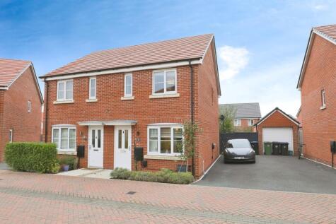 Overbury Way, Wellesbourne, Warwick