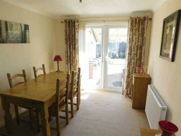 DINING AREA - to the