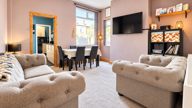 Lounge image 1.png