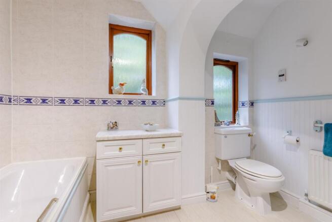 8482061-interior32.jpg
