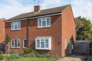 18, Lukes Lea, Tring HP23 4NH