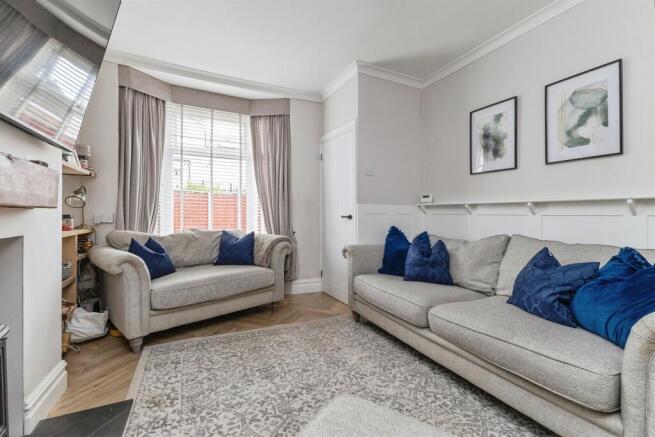 3 bed Terraced for sale Image 5