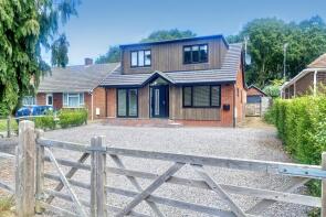 47, Peters Road, Locks Heath SO31 6EJ