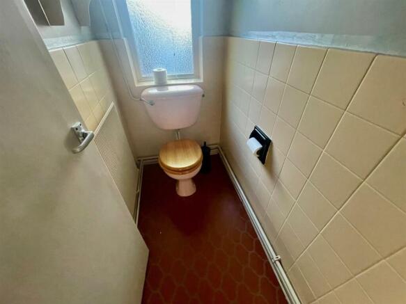 Separate Cloakroom