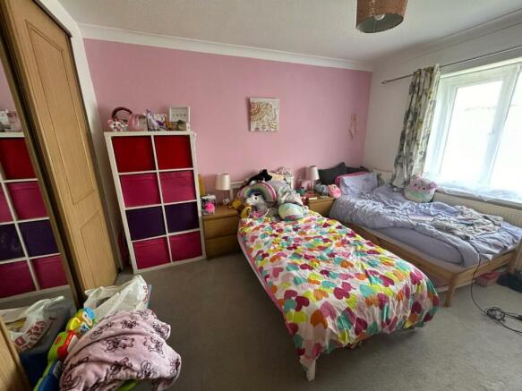 Bedroom 2.jpeg