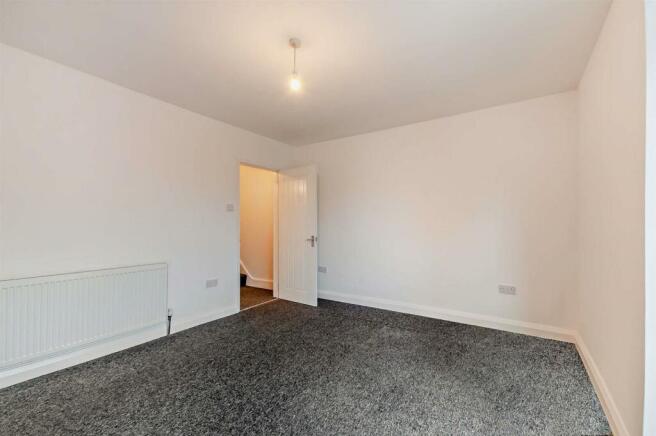 8579356-interior10-800.jpg