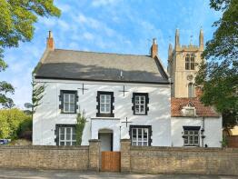 Flat 3, 32 Brook Lodge, South Street, Bourne PE10 9LY