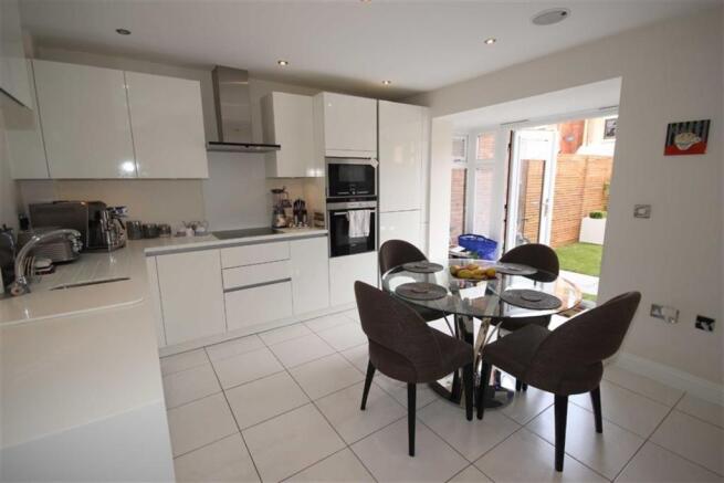 Dining Kitchen